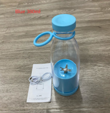 Portable 350ML Stcraftdigital electric juicer blender with USB recharge, compact kitchen mixer cup for smoothies and drinks.